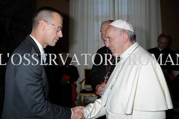 %_tempFileName01833_27102016%