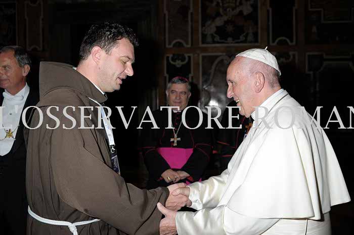 %_tempFileName01949_28102016%