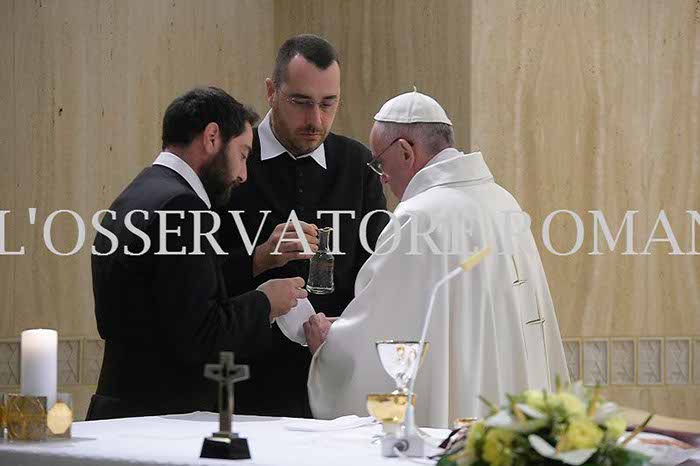 %_tempFileName00040_11112016%