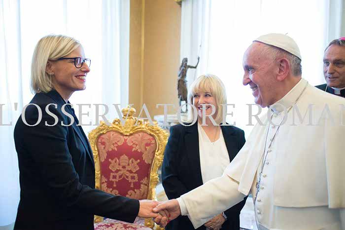 %_tempFileName01597_10112016%