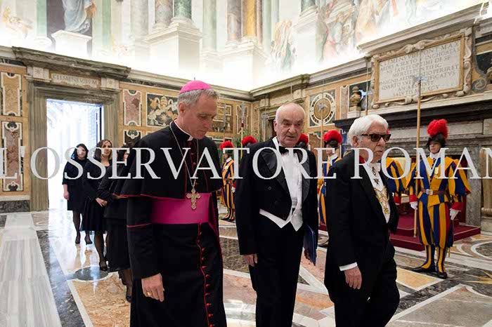 %_tempFileName01787_10112016%