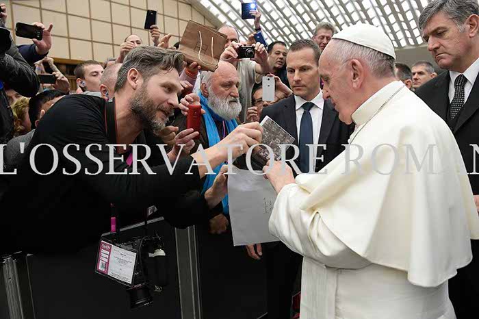 %_tempFileName01660_11112016%