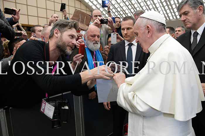 %_tempFileName01662_11112016%