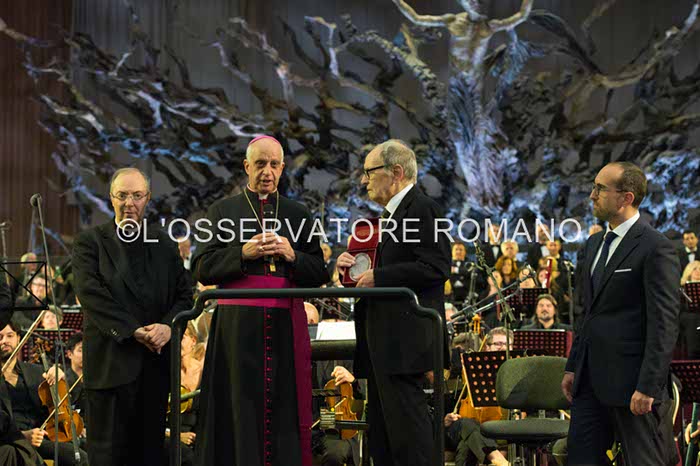 %_tempFileName07866_12112016%