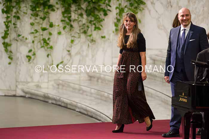 %_tempFileName08227_12112016%