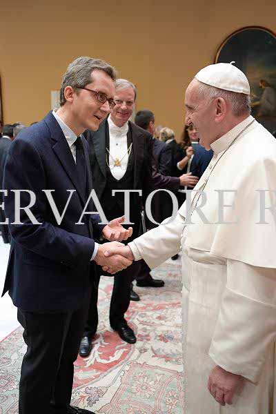 %_tempFileName07048_12112016%