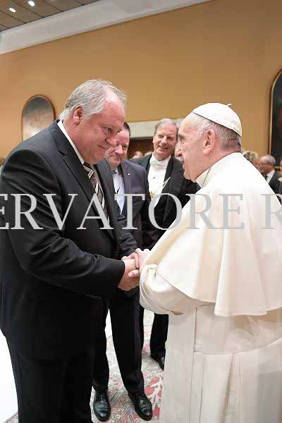 %_tempFileName07377_12112016%