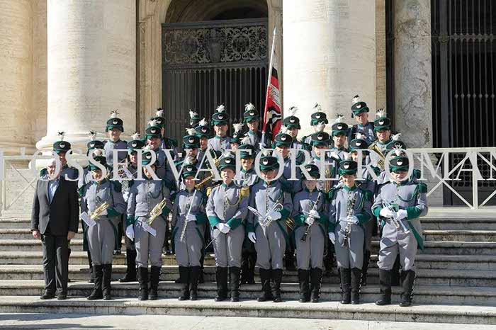 %_tempFileName04011_12112016%