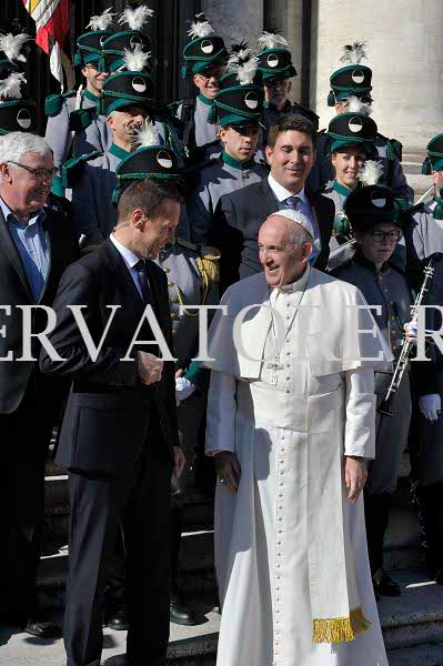 %_tempFileName04383_12112016%