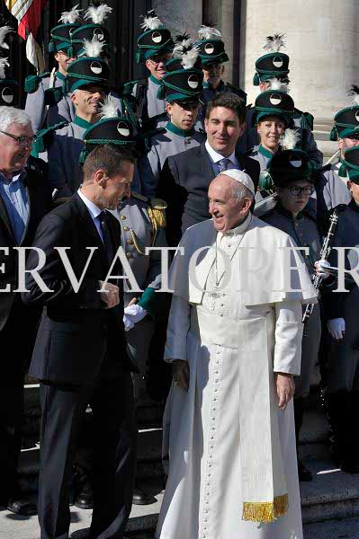 %_tempFileName04384_12112016%