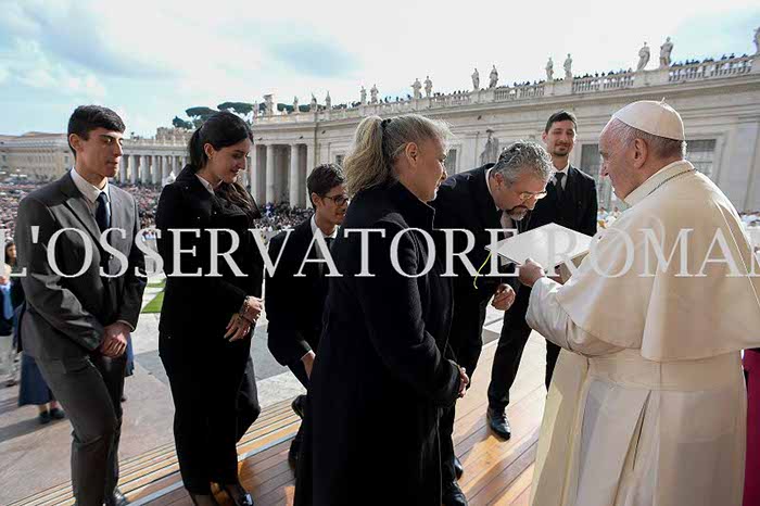 %_tempFileName10145_20112016%