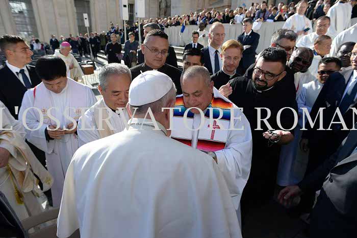 %_tempFileName12001_20112016%