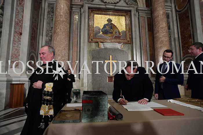 %_tempFileName00695_29112016%