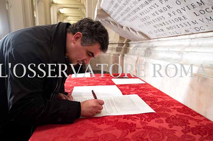 %_tempFileName04258_01122016%