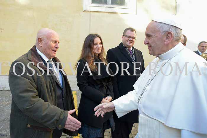 %_tempFileName00240_07122016%