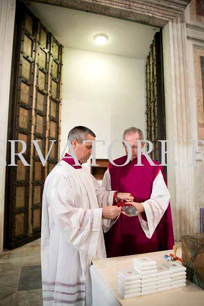 %_tempFileName00875_14122016%