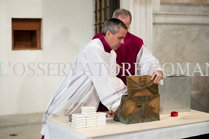 %_tempFileName00898_14122016%