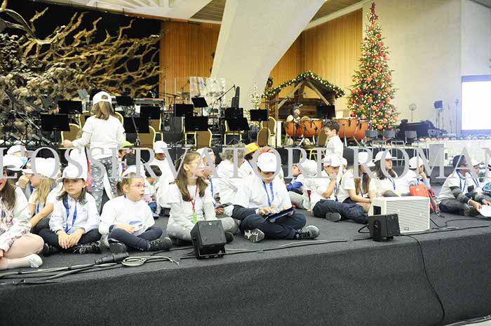 %_tempFileName04235_15122016%