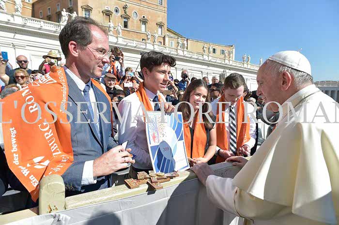 %_tempFileName313785_04102017%