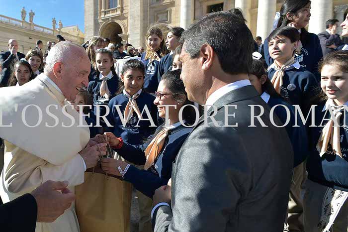 %_tempFileName348620_25102017%