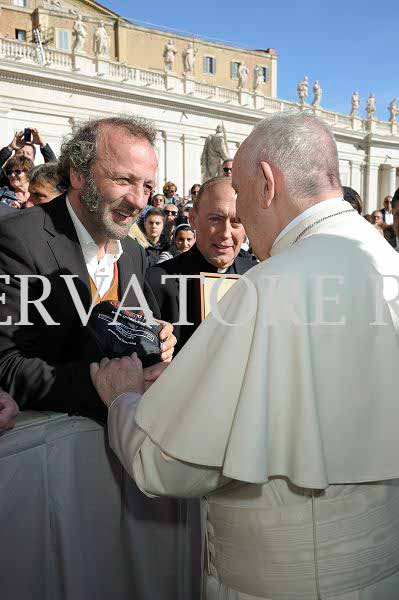 %_tempFileName352386_25102017%