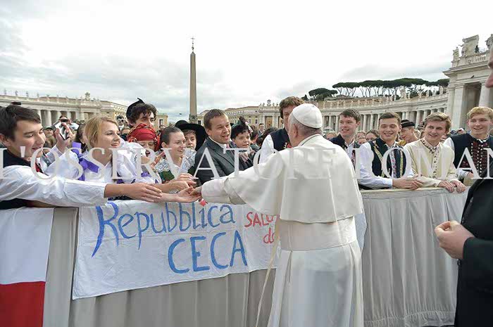 %_tempFileName367636_15112017%