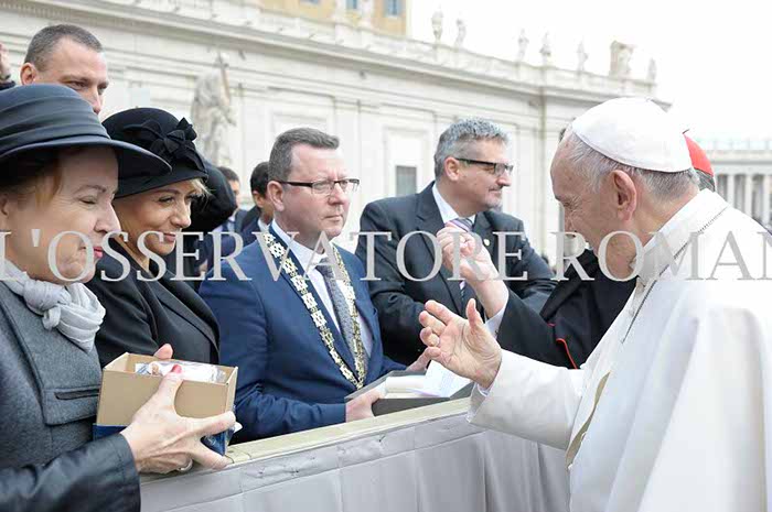 %_tempFileName370083_15112017%