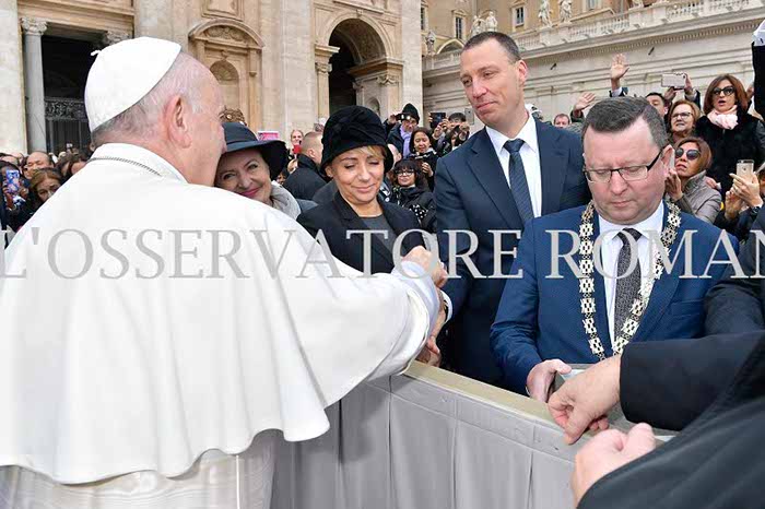 %_tempFileName370118_15112017%