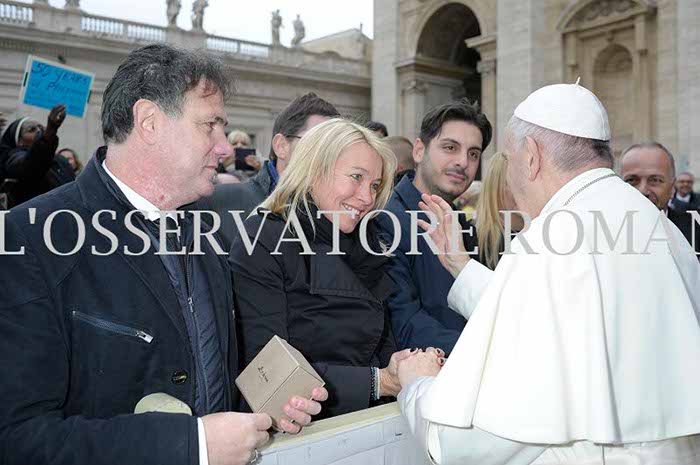 %_tempFileName374437_15112017%