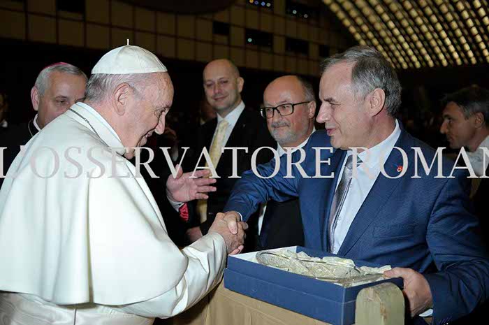 %_tempFileName402456_13122017%