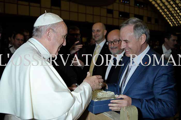 %_tempFileName402467_13122017%