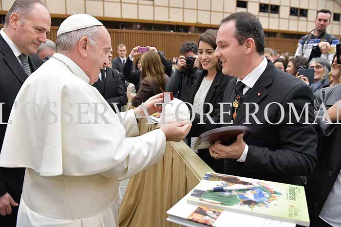 %_tempFileName404968_13122017%