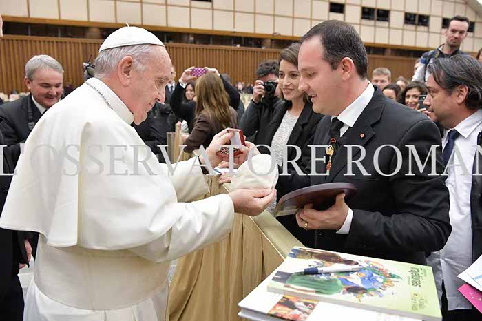 %_tempFileName404975_13122017%