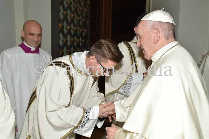 %_tempFileName00438_24122017%