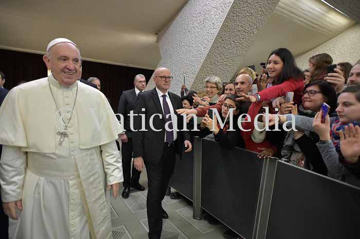 %_tempFileName414734_27122017%