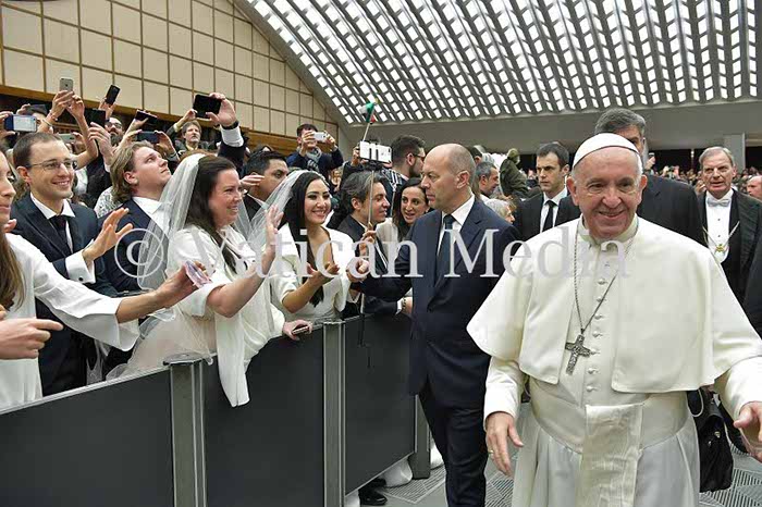 %_tempFileName415701_27122017%