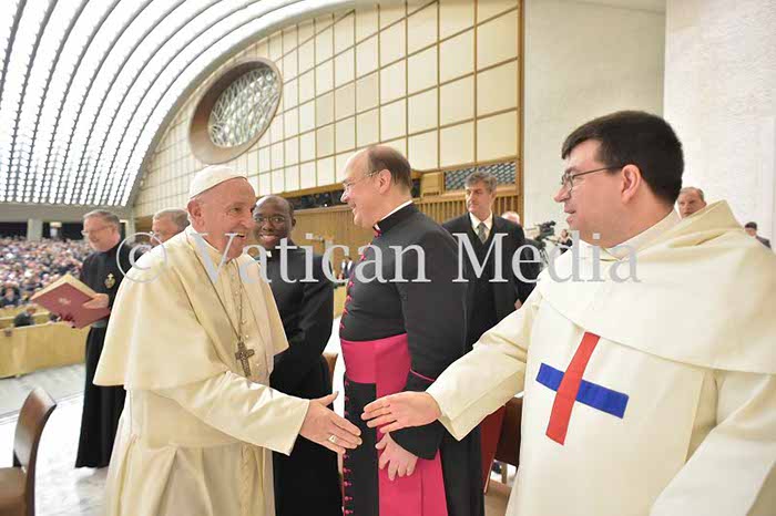 %_tempFileName415936_27122017%