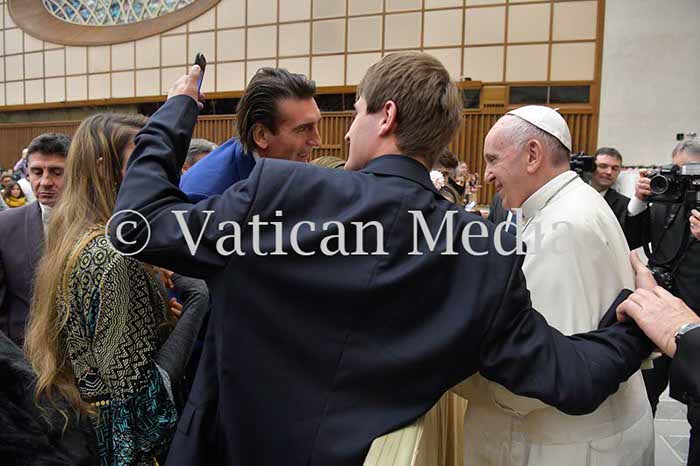 %_tempFileName418316_27122017%