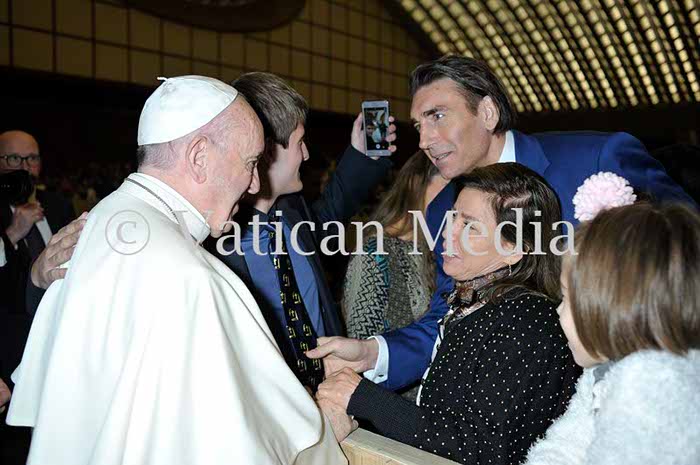 %_tempFileName418318_27122017%