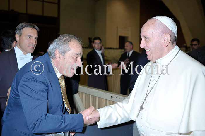 %_tempFileName420440_27122017%