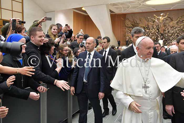 %_tempFileName420606_27122017%