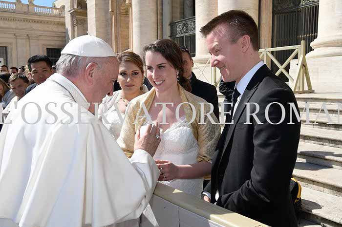 %_tempFileName092695_29032017%