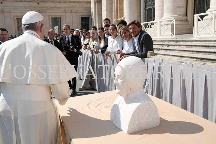 %_tempFileName110740_12042017%