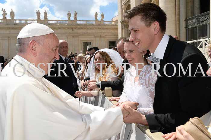 %_tempFileName161085_10052017%