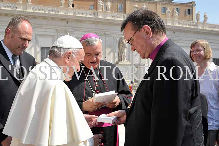 %_tempFileName216663_14062017%