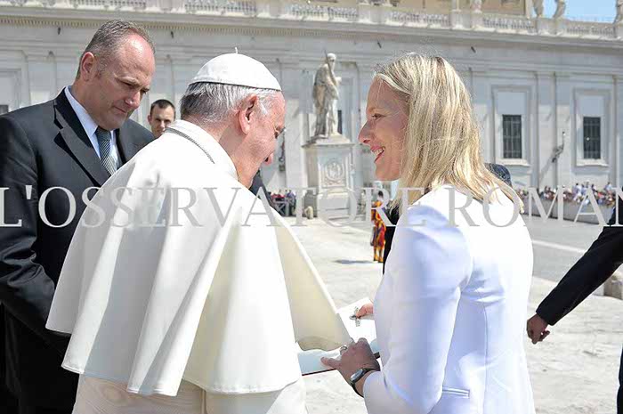 %_tempFileName216779_14062017%