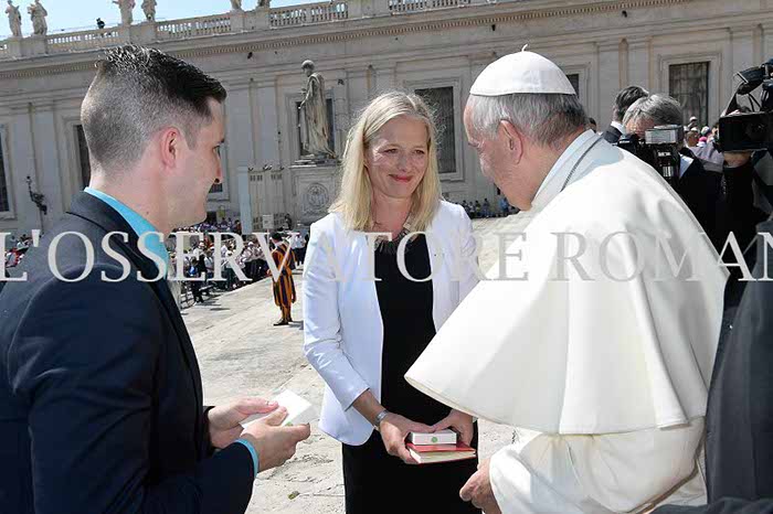 %_tempFileName216790_14062017%