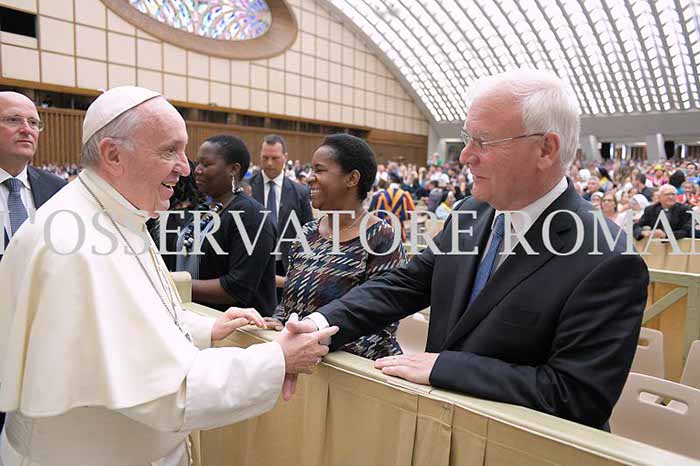 %_tempFileName266431_23082017%