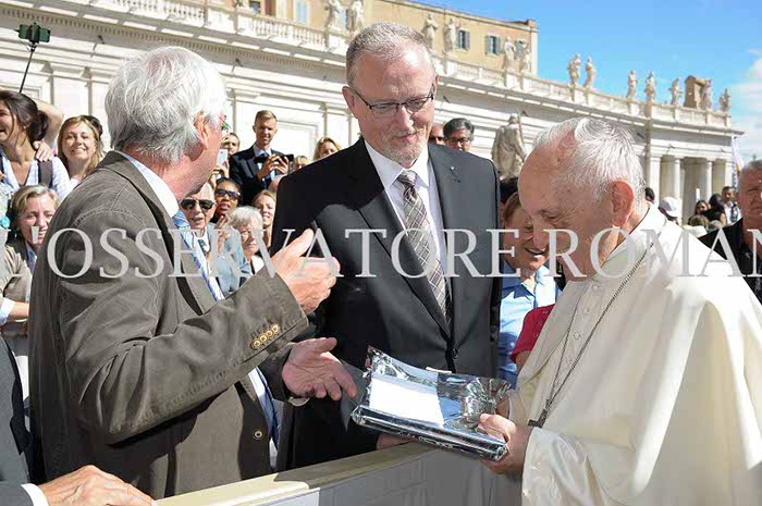 %_tempFileName293875_20092017%