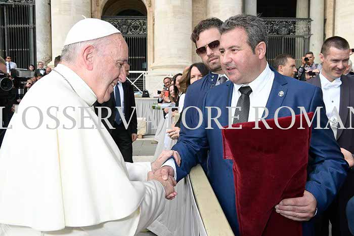 %_tempFileName304624_27092017%